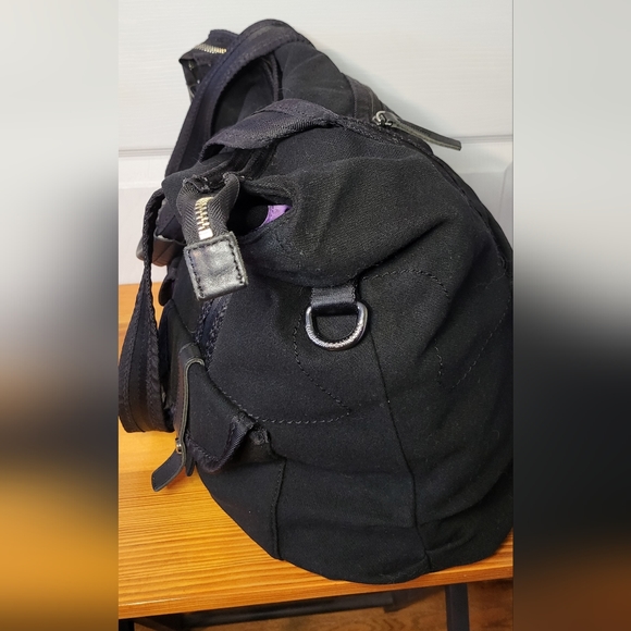 Lululemon  • Black Wool Tote • Gym • Yoga • Laptop • Travel • Everyday Bag - Picture 3 of 8